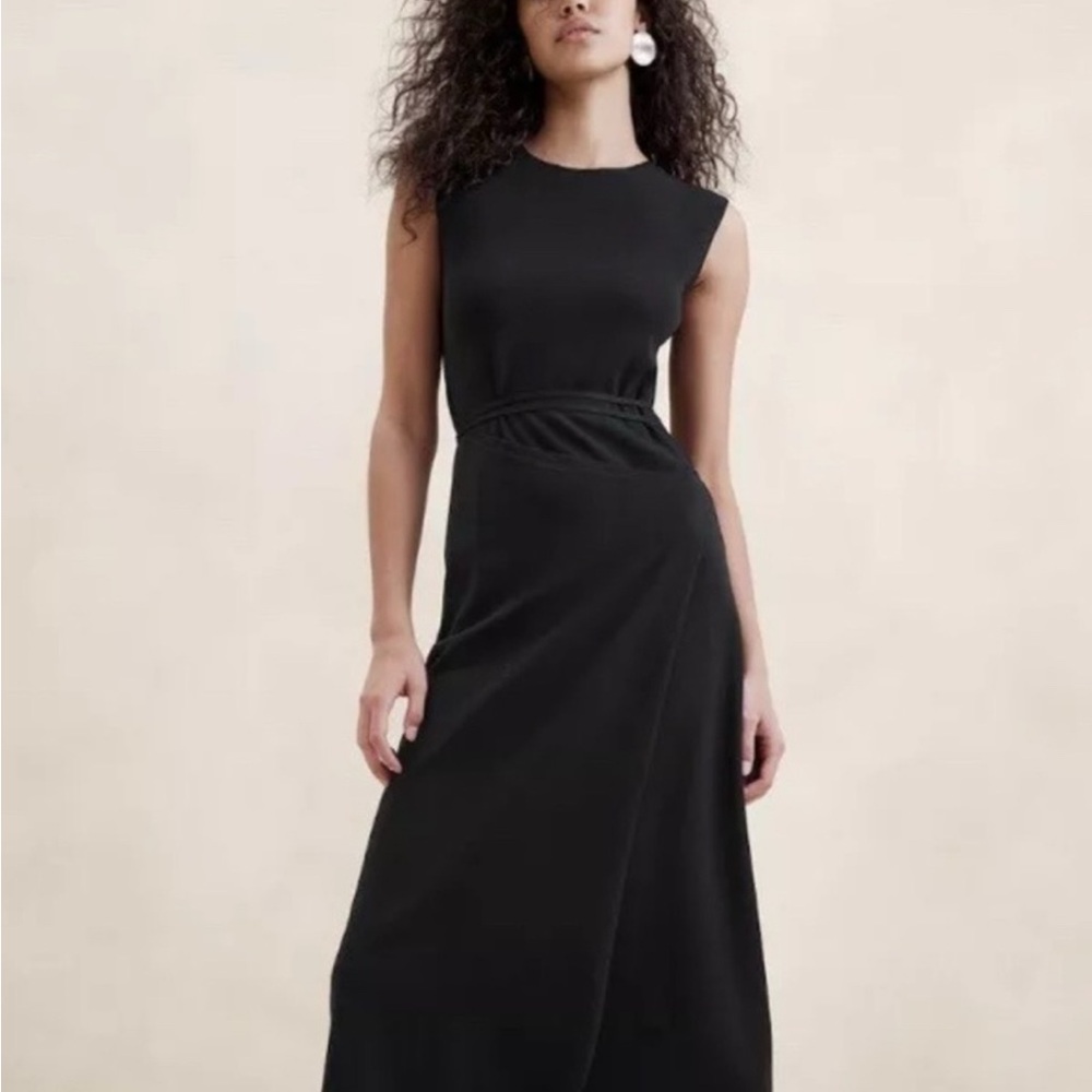 Banana Republic Black Sleeveless Twist-Waist Midi Dress
